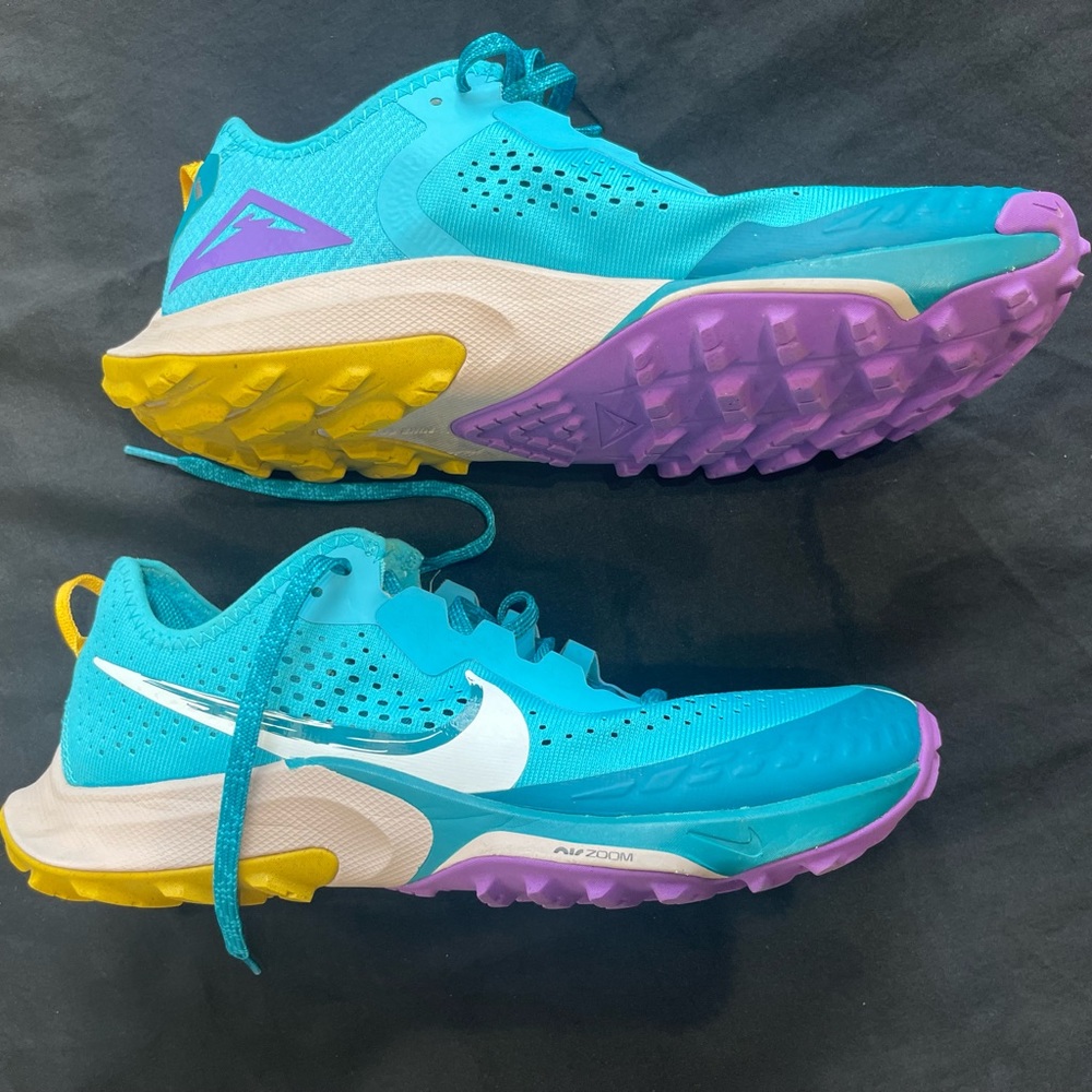 Nike Air Zoom Terra Kiger 7 Turquoise Blue Size 8 mens